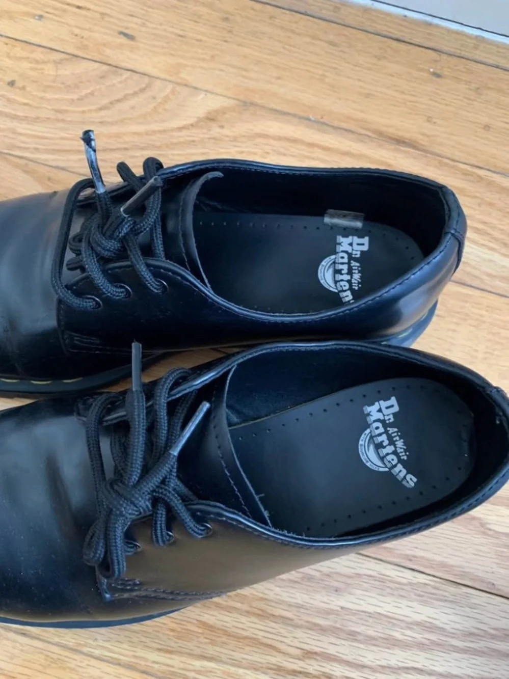 Dr. Martens classic black